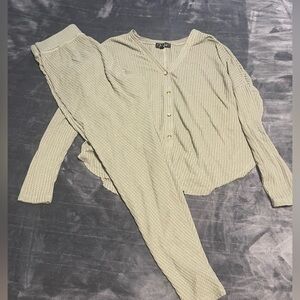 Trixxi Olive Waffle Knit Matching Lounge Set